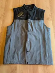 Travis Mathew Mens Small Navigational Report Black And Grey Golf Vest
