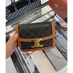 Celine 18888 老花 Teen 帆布及小牛皮Triomphe 凱旋門包 黃褐色 《2024季度新品》