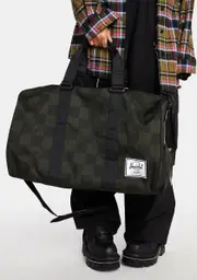 [Herschel] Checkered Textile Novel Weekender