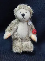 World of Miniature Bears By Theresa Yang 2.5" Plush/Mohair Hedgehog #807
