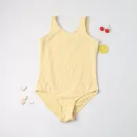 在飛比找蝦皮購物優惠-出口外單女童連體泳衣 可愛條紋檸檬黃色兒童連身遊泳衣 5-1