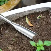 Versatile Willow Leaf Shovel for Digging Planting and Harvesting Vegetables