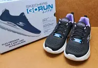 在飛比找Yahoo!奇摩拍賣優惠-✩Pair✩ SKECHERS GO RUN LITE 女鞋