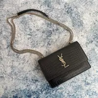 在飛比找PopChill優惠-[二手] YSL mine深藍鱷魚壓紋銀logo斜肩鏈包