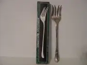 INTERNATIONAL SILVER CO. SILVER PLATE LARGE SERVING FORK NEW IN BOX