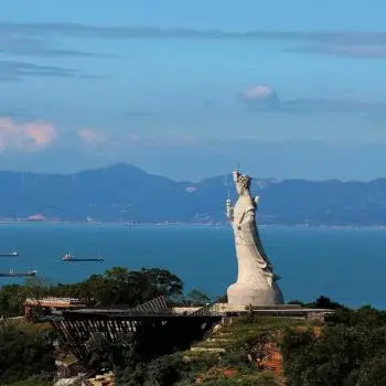 漫遊二島馬祖南北竿.北海坑道.鐵板天后宮.芹壁古厝3日單人券24TI315SBH