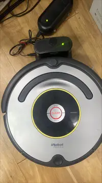 在飛比找樂天市場購物網優惠-(二手主機保固半年) iRobot Roomba 630 (