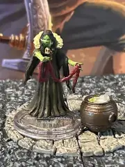 Maud Chiselbone & Cauldron D&D Miniature Dungeons Dragons Snowbound Icewind hag