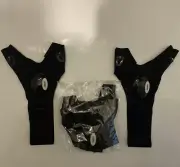 Pair of Finger Gloves with LED Light Flashlight Tools Outdoor Gear (Brand New)