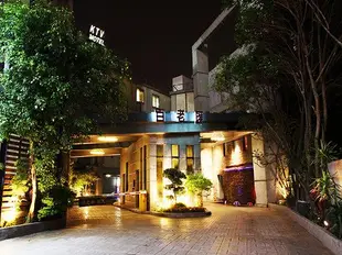 桃園百老匯旅館Broadway Motel