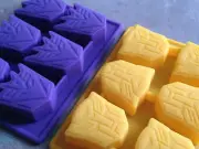 Transformer Decepticon Autobot Silicone Cake Crayon Choclate Soap Ice Mold FUN