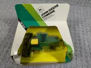 Vintage 1980's 1/80 Ertl John Deere Combine #1519, Yellow Cab, NIB
