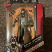 DC Multiverse Batman versus Superman nightmare Batman grapnel build A Figured