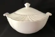 NEW! Villeroy & Boch Large Covered Vegetable Bowl (8 cups) - “Arco-Gold”