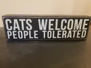 Primitives by Kathy 35175 Classic Box Sign, Cats Welcome