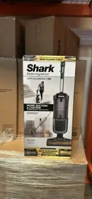Shark Navigator Self-Cleaning Brushroll Pet Upright Vacuum, ZU51 U4