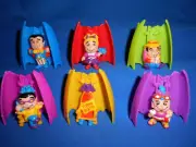 PLASTIC VAMPIRES Set of 6 Miniature Toy FIGURINES Italian Mini Surprise Figures