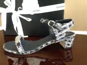 Chanel Multi GrayWhite Tweed Ankle Strap Chain Pearl CC Sandals Shoes 39.5 $1150