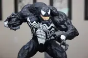 VENOM CUSTOM STATUE 1/4 SCALE RARE MADX