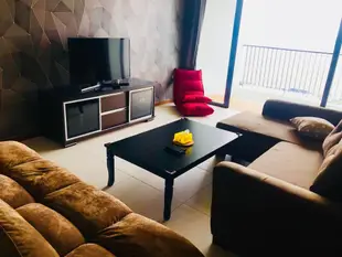 丹絨道光的3臥室公寓 - 176平方公尺/3間專用衛浴Sunrise Seaview 3BR Luxury Suites w/ Balcony