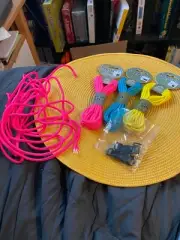 Parachute Cord Pink / Yellow / Blue + Clips