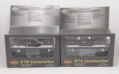 Proto 2000 920-40985 HO A/B Set PRR E7 Locomotive Ph1 #5842A/5842B NIB