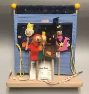 Kathe Kruse Finger Puppet Fantasy Theater ~ Stage, 5 Finger Puppets & Packing