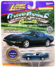 Johnny Lightning Classic Custom Corvettes 1982 Chevy Corvette met. blue RR's