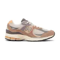 在飛比找momo購物網優惠-【NEW BALANCE】NB 2002R 男鞋 女鞋 卡其