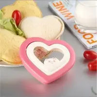 在飛比找ETMall東森購物網優惠-A3三明治模具 愛心形制作吐司模具 盒裝面包模具 （帶圖案