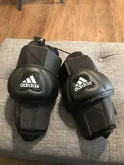 Adidas Freak Flex AG Senior Lacrosse Arm Pads CF9660 Size Medium New With Tags
