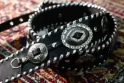 Dru White Feather Dd Vintageblack