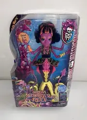 Monster High Kala Mer’ri Great Scarrier Reef Down Under Ghouls Glow In Dark Doll