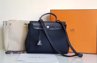 Hermes  愛馬仕  Herbag 系列  經典款   原廠盒裝， Hermès 保證真品 超級特價便宜賣