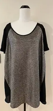 NWT Autograph Shimmer Spliced Shimmer Top Size 22 (rrp $59.99)