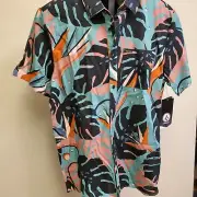 Volcom Mentawais Mens Shirt Short Sleeve - Mysto Green Sz Large