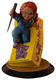 Child's Play - Chucky Breaking Free PVC Statue