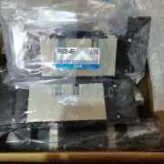 1pcs SMC VFS5310-4EB NEW-