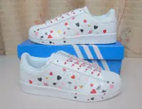 在飛比找Yahoo!奇摩拍賣優惠-adidas 愛迪達 SUPERSTAR 第二雙6折 貝殼頭