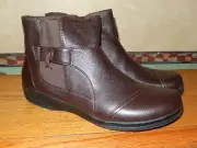 Womens Collection by Clarks 9M Cheyn Work Dark Brown New in BoxAnkle Boot