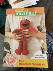Sesame Street Muppet Lions Brand Crochet Toy Doll Kit Elmo