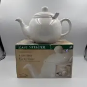 Stanley Roberts White 6 Cup Stoneware Teapot with Tea Steeper by Homeworld NOS