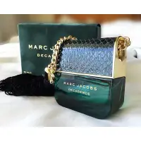 在飛比找蝦皮購物優惠-Marc Jacobs Decadence 女士香水深綠色包