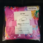 NWT RAINBOW BLOOMS LITTLE SLEEPIES LARGE CLOUD BLANKET 50' x 50"
