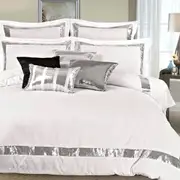 Sequins White Quilt Cover Set Single