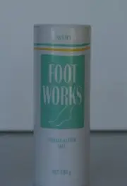 AVON "FOOT WORKS" DOUBLE ACTION TALC FOOT POWDER TEA TREE OIL MENTHOL