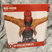 DC Designer Series Red Hood Kenneth Rocafort Statue Batman