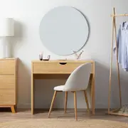 Make-Up Table - Natural