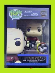 Funko POP! Digital Star Trek The Next Generation CAPTAIN PICARD + Protector