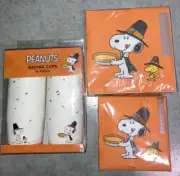 SNOOPY / PEANUTS THANKSGIVING BAKING CUPS AND NAPKINS LOT